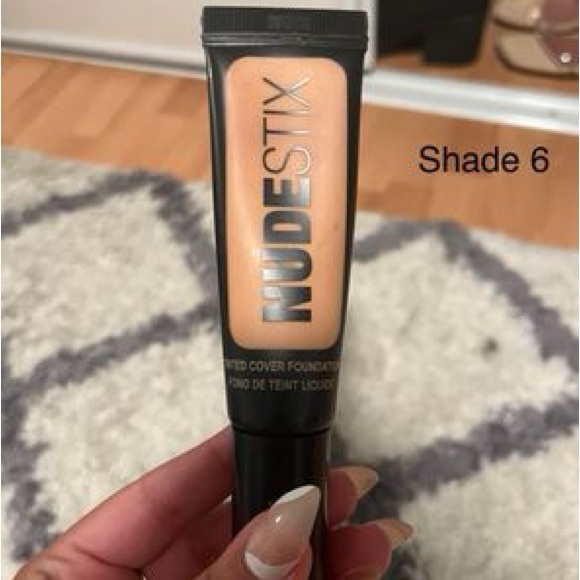 NUDESTIX Tinted Cover Foundation - Picture 5 of 7